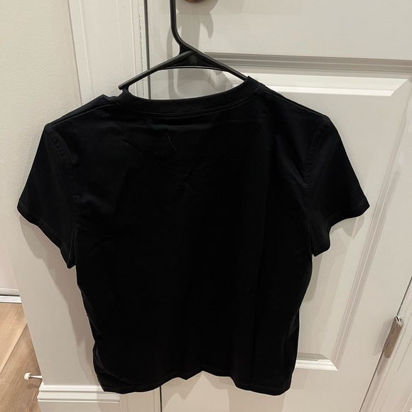 NWT Hermes Embroidered pocket t-shirt Short Sleeve Tee Shirt Black US 6 S - Picture 8 of 10